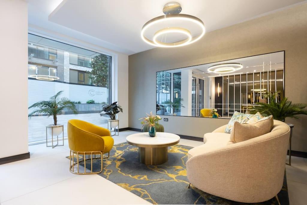 Appartement Luxury 2 Bed Apartment, Chelsea. Londen