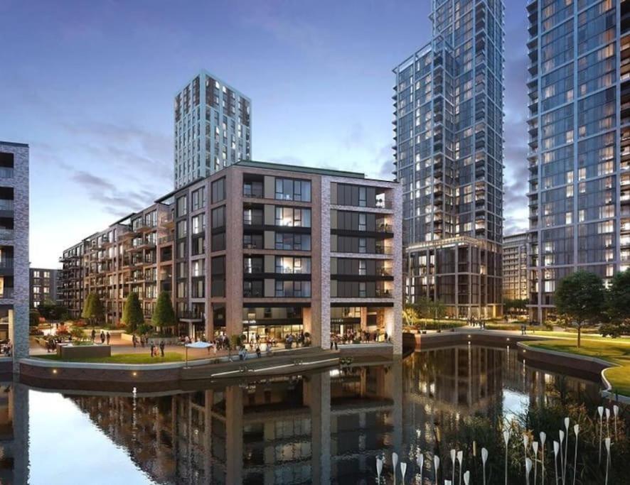 Luxury 2 Bed Apartment, Chelsea. * Londen